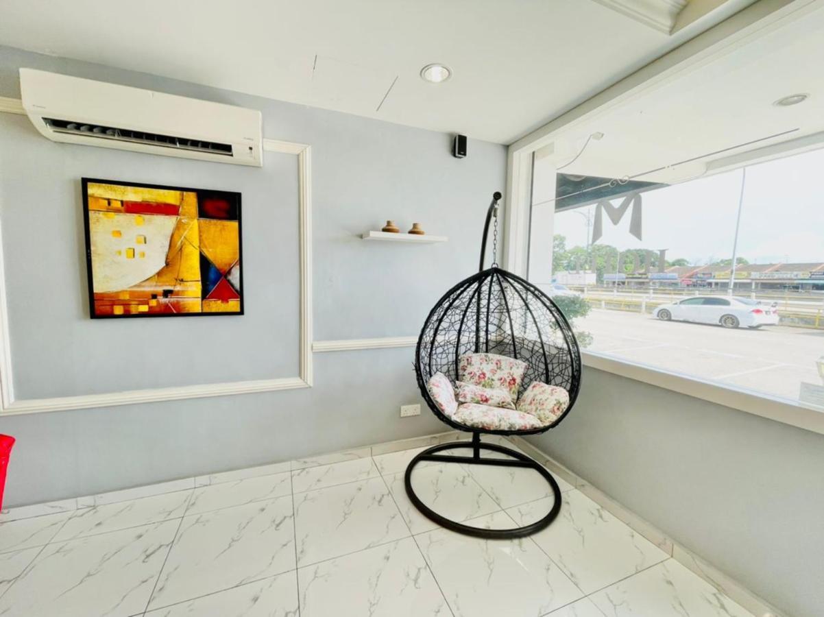 M Hotel Johor Bahru Exterior foto